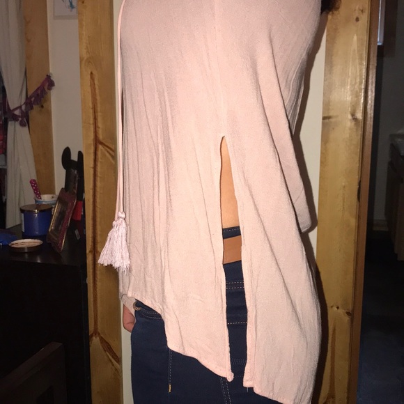 Cold shoulder pink 3/4 sleeve shirt - Picture 3 of 3